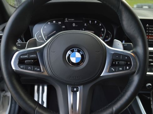 Used 2021 BMW 330i Sedan w/ M Sport Package image 13