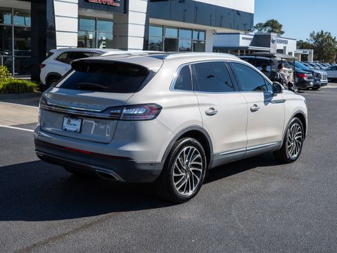 Used 2020 Lincoln Nautilus Reserve w/ Equipment Group 201A image 3