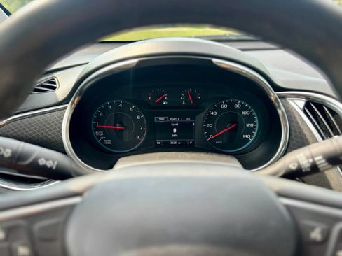 Used 2016 Chevrolet Malibu LT FWD image 14