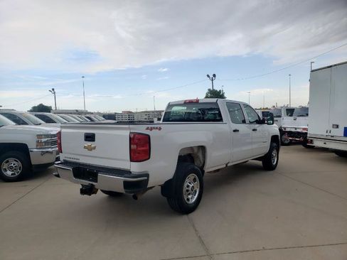 Used 2019 Chevrolet Silverado 2500 W/T w/ Snow Plow Prep Package AWD/4WD image 7