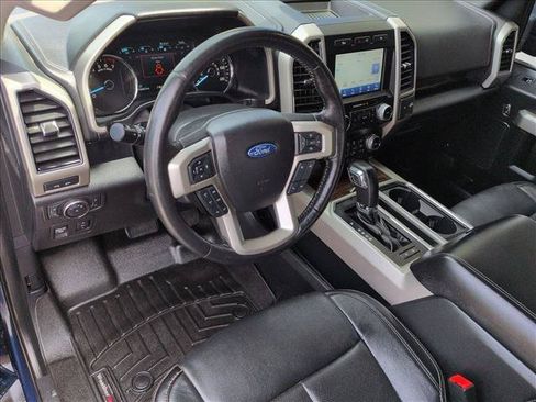 Used 2019 Ford F150 Lariat w/ Equipment Group 502A Luxury AWD/4WD image 13