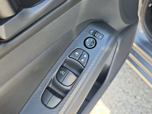 Certified 2025 Nissan Altima 2.5 S FWD image 18