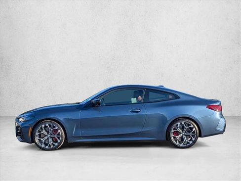 Used 2025 BMW 440i xDrive Coupe w/ Premium Package image 9