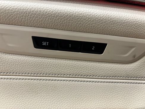 Used 2019 BMW 530i w/ Convenience Package RWD image 38