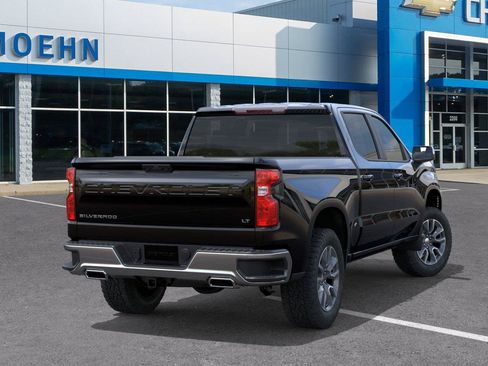 New 2026 Chevrolet Silverado 1500 LT w/ Z71 Off-Road Package AWD/4WD image 4