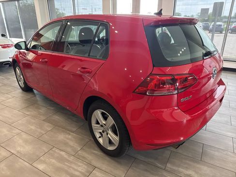 Used 2017 Volkswagen Golf Wolfsburg Edition FWD image 5