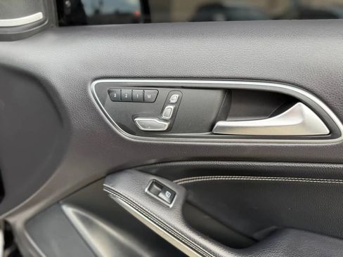 Used 2019 Mercedes-Benz GLA 250 image 33