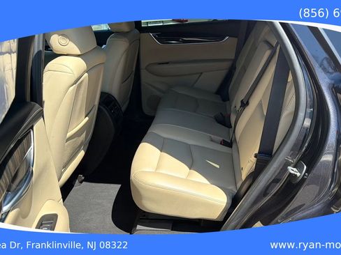 Used 2017 Cadillac XT5 FWD w/ LPO, Wheel Lock Package image 23
