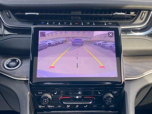 Used 2024 Jeep Grand Cherokee Limited 4xe image 42