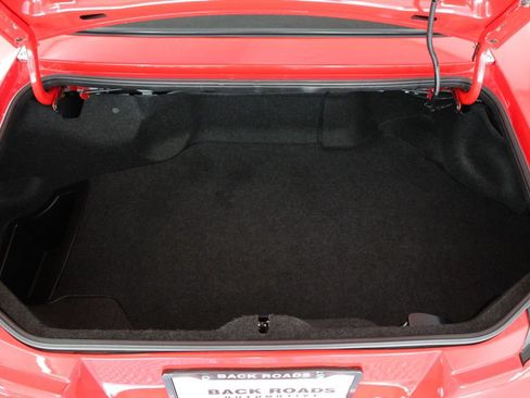 Used 2002 MAZDA MX-5 Miata RWD image 24