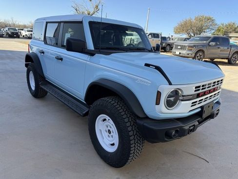New 2025 Ford Bronco Heritage Edition image 1