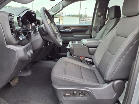 Used 2023 Chevrolet Silverado 1500 LT image 26