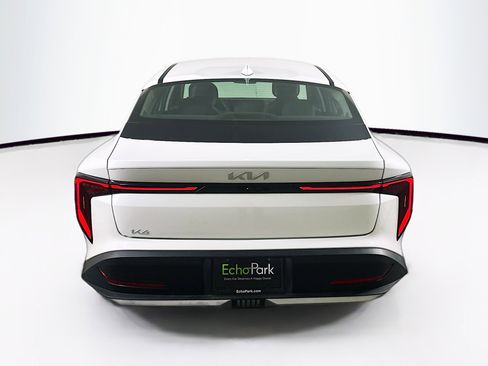 Used 2025 Kia K4 LXS image 7