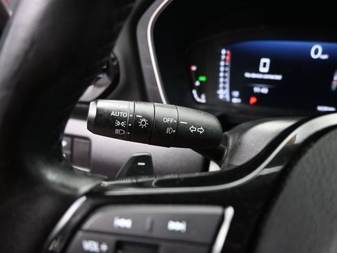 Used 2023 Honda Pilot Elite image 12