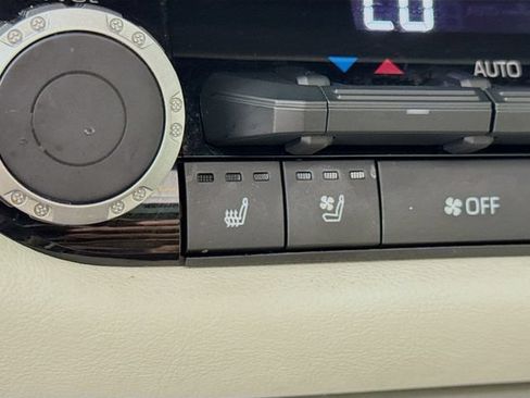 Used 2023 Toyota Tundra Capstone AWD/4WD image 19