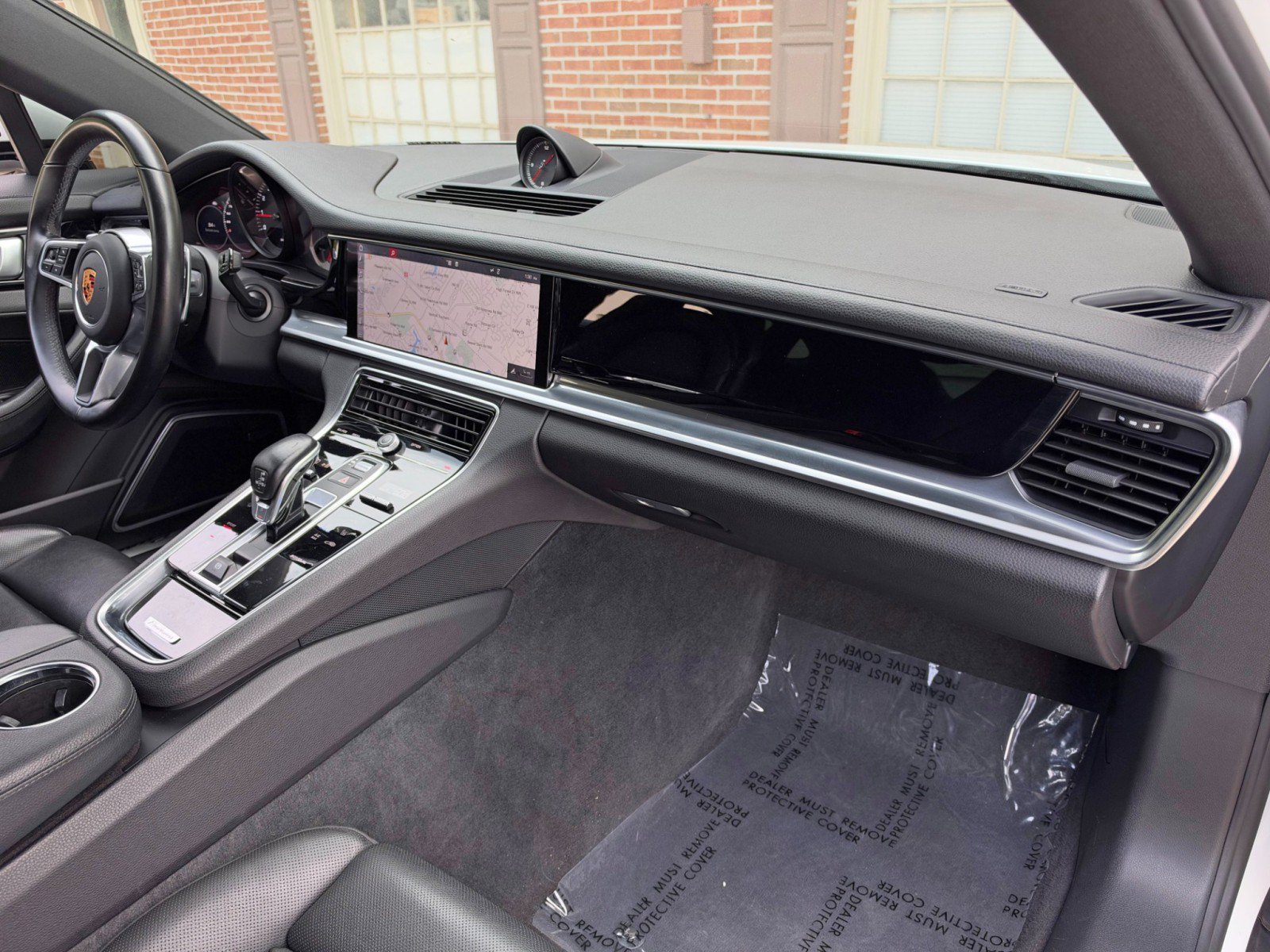 Used 2018 Porsche Panamera image 15