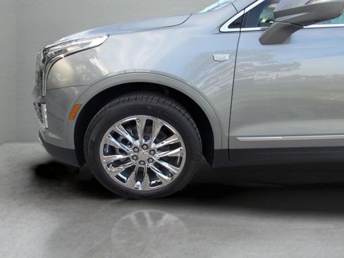 New 2026 Cadillac XT5 Premium Luxury image 14