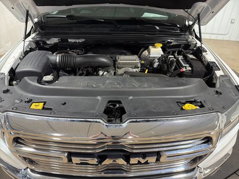Used 2024 RAM 1500 Laramie AWD/4WD image 44