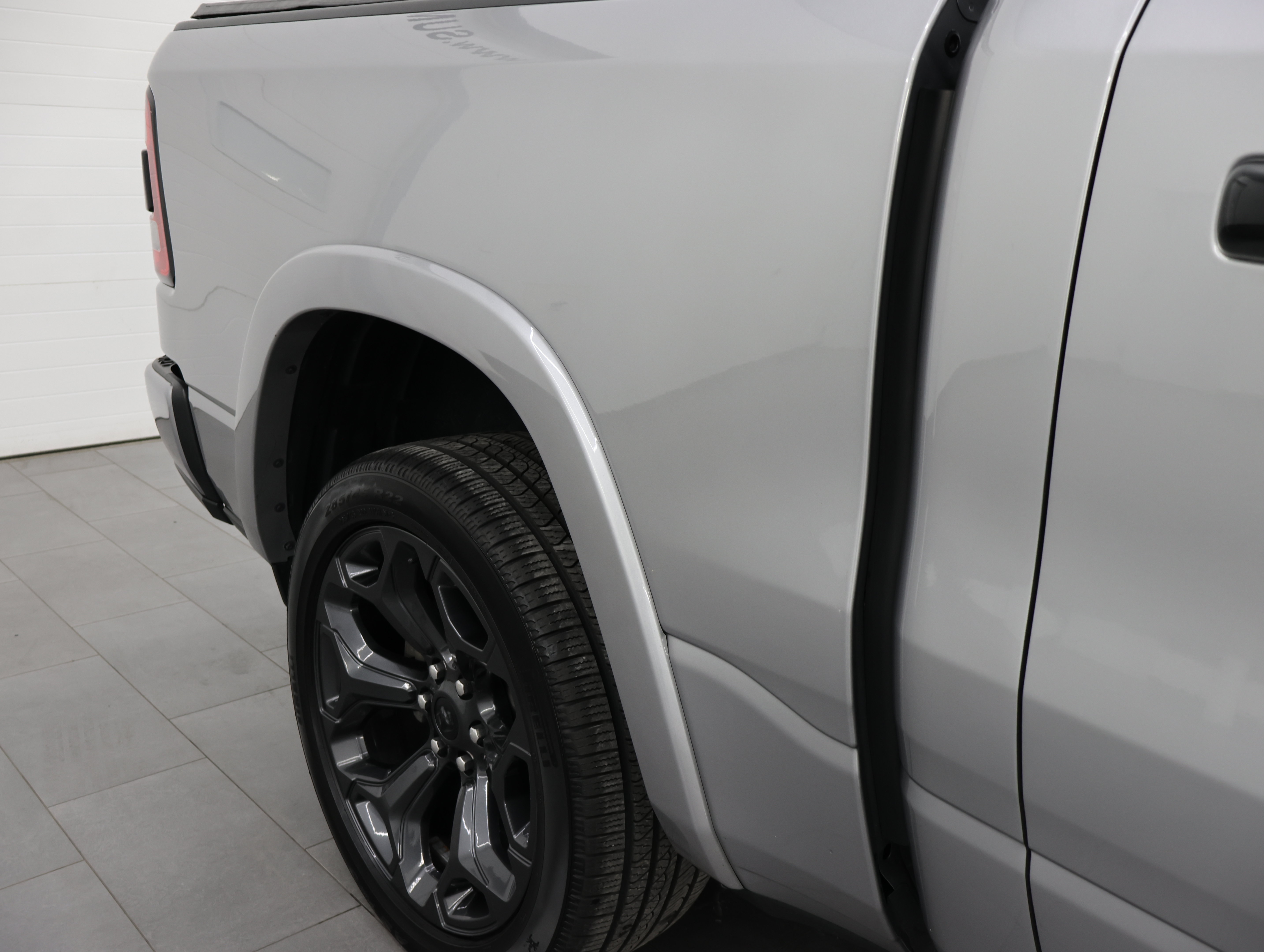 Used 2023 RAM 1500 Limited w/ Night Edition AWD/4WD image 28