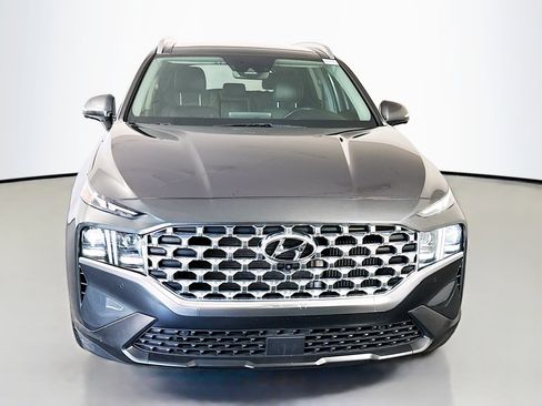 Used 2022 Hyundai Santa Fe Limited FWD image 2