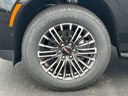 New 2026 GMC Yukon XL Elevation w/ Elevation Premium Package AWD/4WD image 12