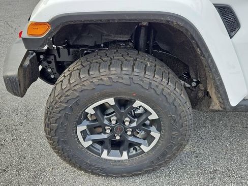 New 2026 Jeep Gladiator Rubicon w/ Steel Power Dome Hood Package image 24