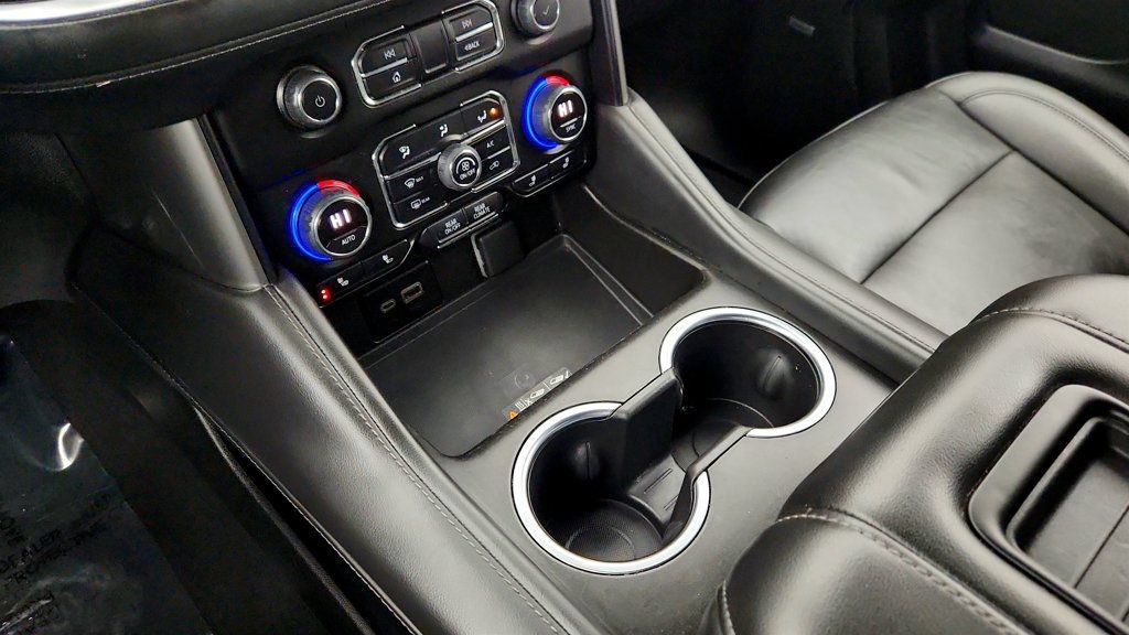 Used 2023 Chevrolet Tahoe Z71 w/ Luxury Package AWD/4WD image 17