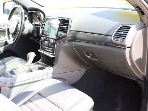 Used 2019 Jeep Grand Cherokee Limited X AWD/4WD image 24