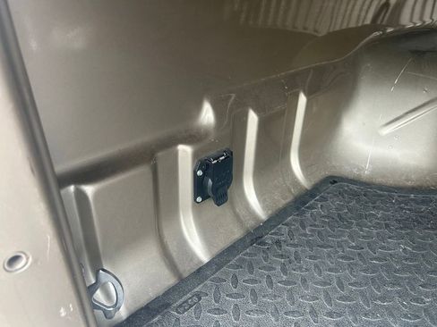 Used 2012 Ford F250 Lariat w/ Chrome Pkg RWD image 24