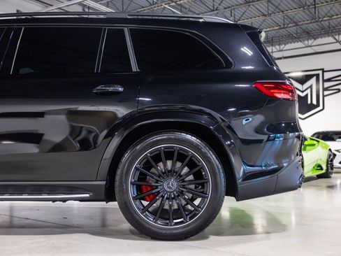 Used 2026 Mercedes-Benz GLS 63 AMG 4MATIC image 16