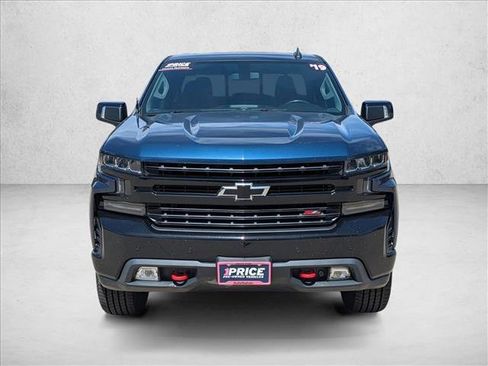 Used 2019 Chevrolet Silverado 1500 LT Trail Boss AWD/4WD image 2