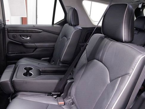 Certified 2024 Honda Pilot Elite image 19