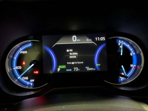 Used 2024 Toyota RAV4 XLE image 19