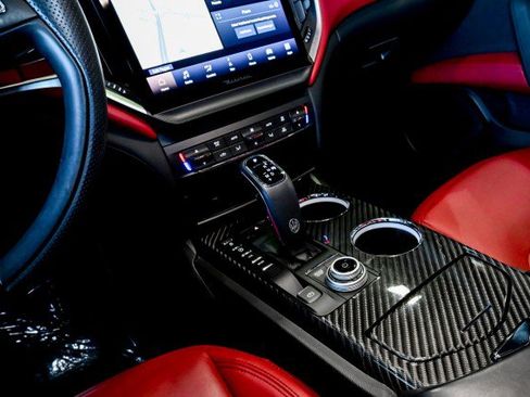 Used 2022 Maserati Ghibli Modena Q4 image 29