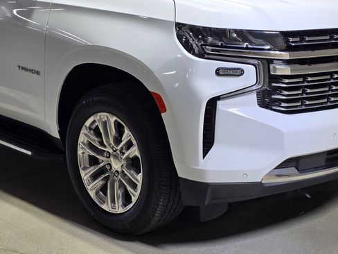 Used 2023 Chevrolet Tahoe Premier AWD/4WD image 10