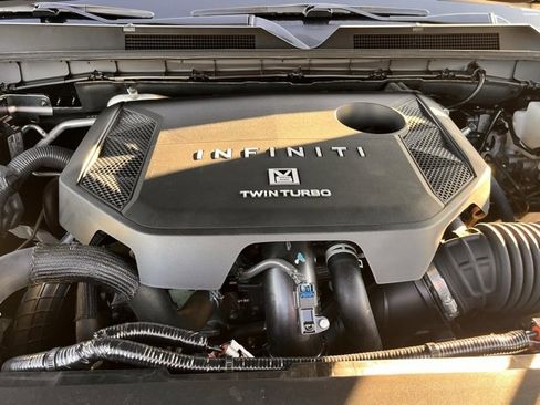 Certified 2025 INFINITI QX80 Luxe image 31