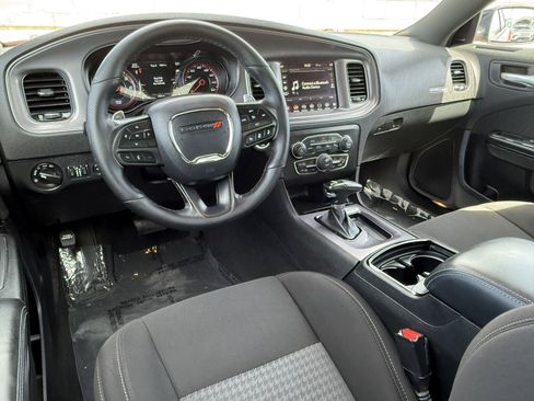 Used 2023 Dodge Charger R/T w/ Harman/Kardon Audio Group image 28