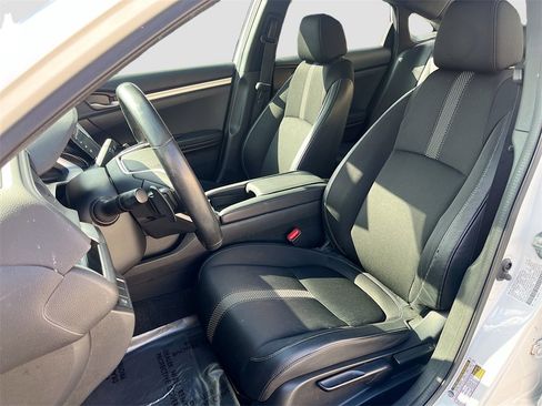 Used 2020 Honda Civic Sport image 19