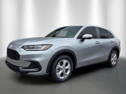 Used 2024 Honda HR-V LX image 3