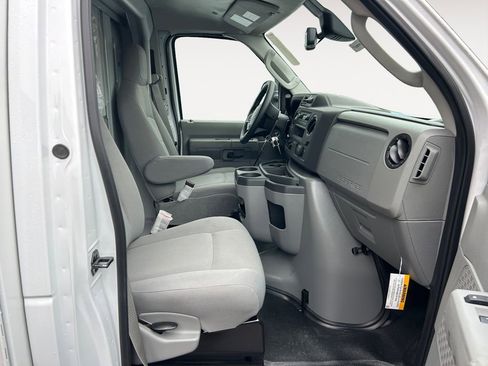 New 2026 Ford E-350 and Econoline 350 Super Duty w/ Power Equipment Group RWD image 6