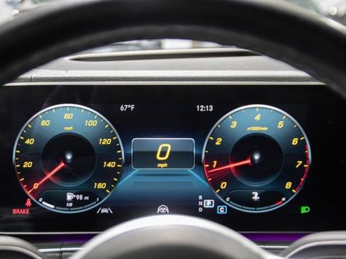 Used 2023 Mercedes-Benz GLE 350 4MATIC image 7