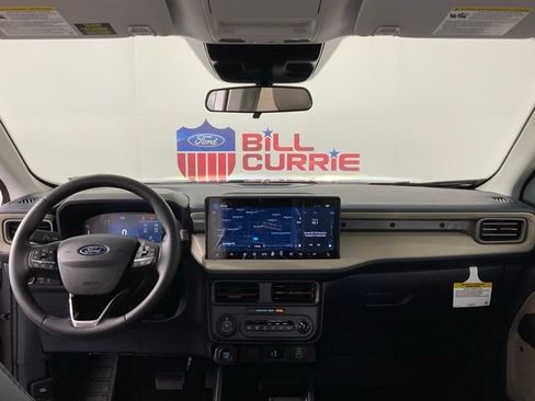 New 2025 Ford Maverick Lariat image 18