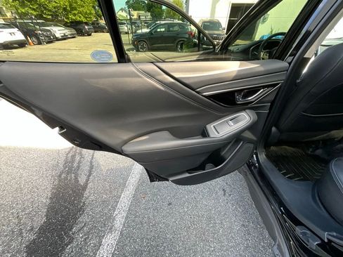 Used 2020 Subaru Outback Limited image 25