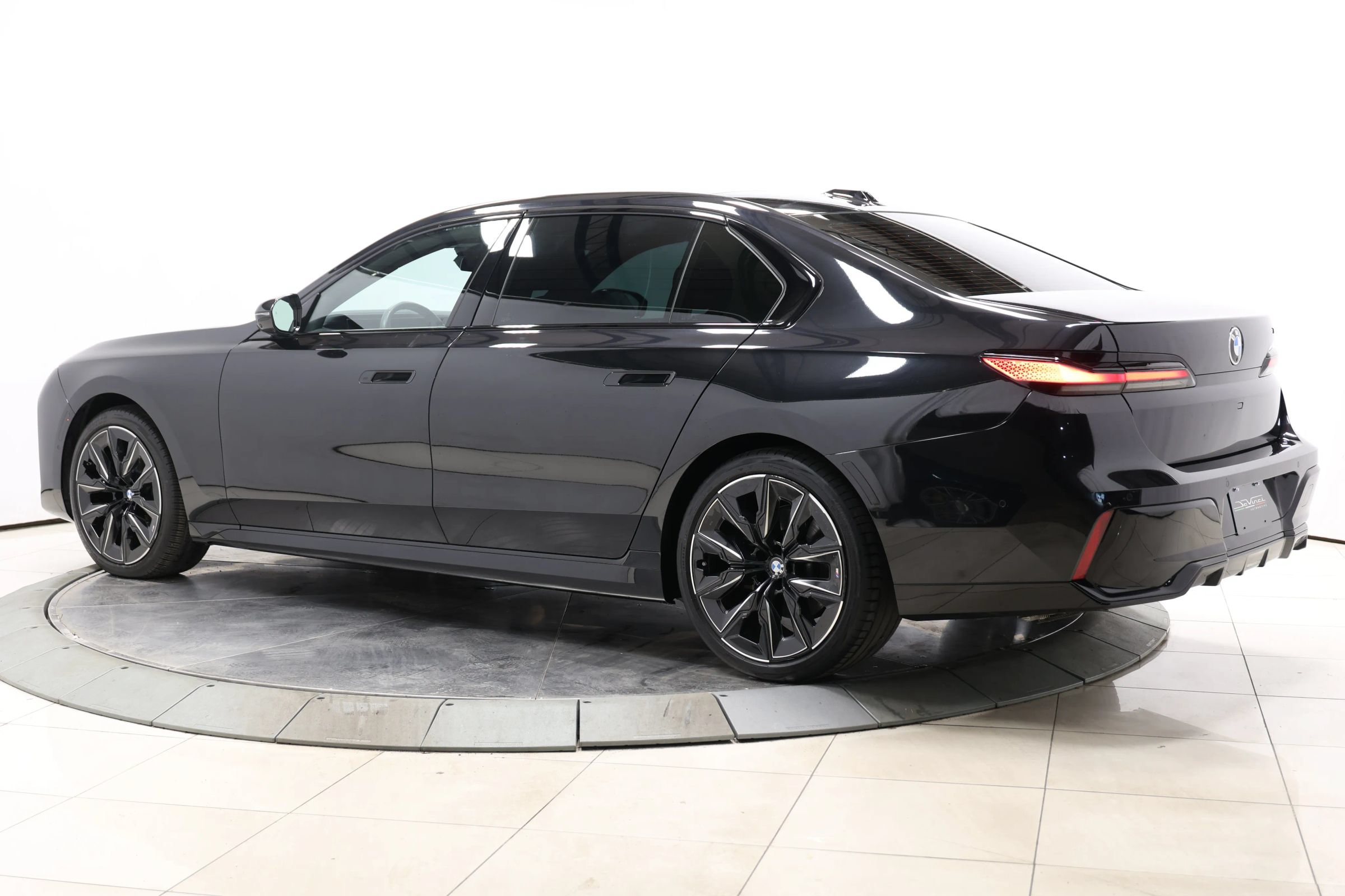 Used 2025 BMW 740i RWD image 69