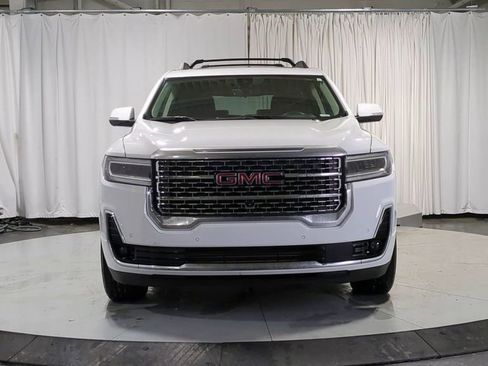 Used 2022 GMC Acadia Denali w/ Denali Ultimate Package image 3