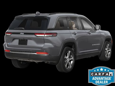 Used 2024 Jeep Grand Cherokee Limited 4xe AWD/4WD image 4