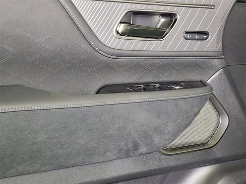 New 2026 INFINITI QX80 Autograph image 10