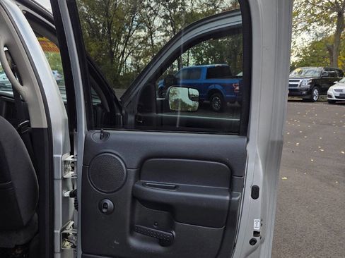 Used 2005 Dodge Ram 2500 Truck SLT w/ Quad Cab Big Horn Value Group image 12