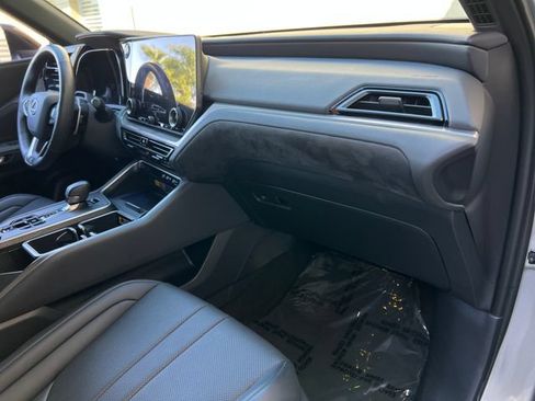 Used 2026 Lexus TX 500h AWD w/ Technology Package image 50