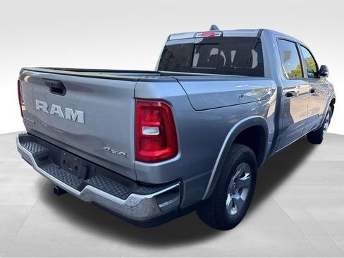 Used 2025 RAM 1500 Big Horn AWD/4WD image 3